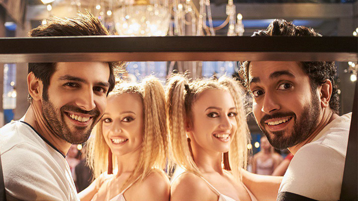Bom Diggy Diggy (Sonu Ke Titu Ki Sweety)