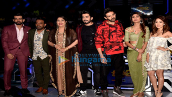 Cast of Sonu Ke Titu Ki Sweety snapped on the sets of Super Dancer 2
