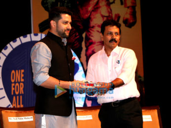 Hema Malini, Aftab Shivdasani, Ameesha Patel and others grace the 'One For All, All For One' event held in the honour of unsung heroes in Indian Armed Forces