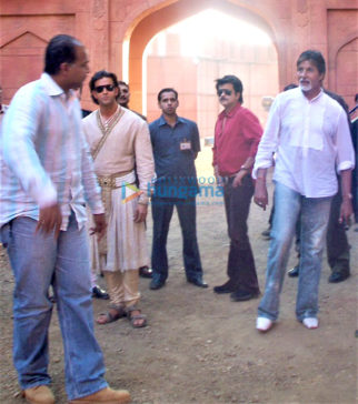 On The Sets Of The Movie Jodhaa Akbar