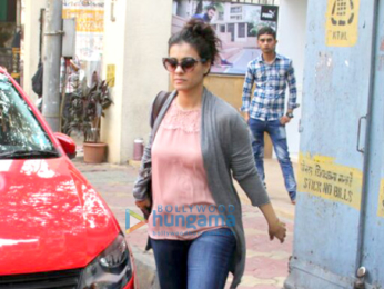 Kajol spotted in Juhu