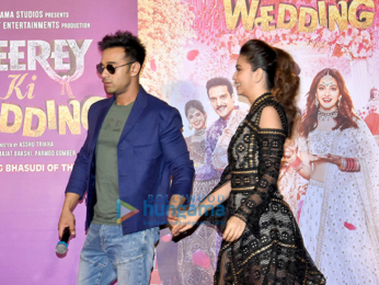 Pulkit Samrat, Kriti Kharbanda and others snapped at Veere Ki Wedding trailer launch