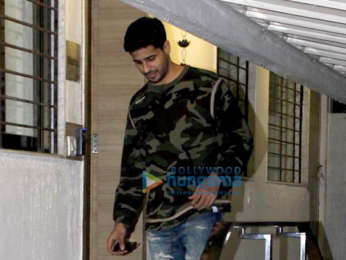 Sidharth Malhotra spotted at Matrix office