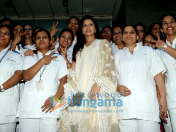 Bhagyashree snapped at Hinduja Hospital