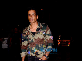 Film completion bash of 'Paltan'
