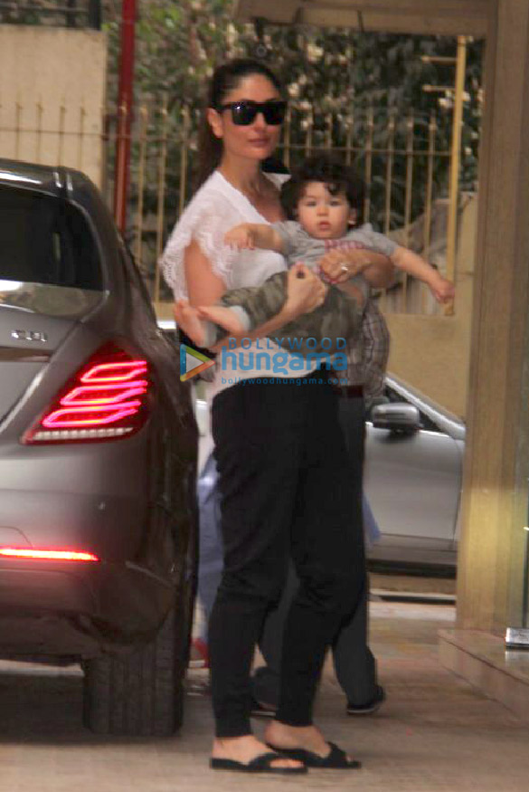 Kareena Kapoor Khan and Taimur Ali Khan snapped at Karisma Kapoor’s house Kareena Kapoor Khan and Taimur Ali Khan snapped at Karisma Kapoor’s house