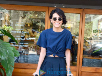 Mandana Karimi snapped at Sequel Cafe in Bandra