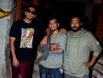 Ranveer Singh snapped post shooting for Gully Boy in Bandra
