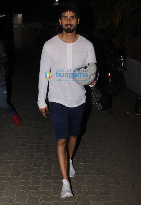 Shahid Kapoor snapped at Rakeysh Omprakash Mehra’s office