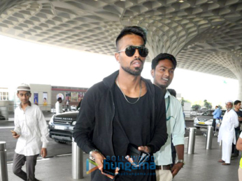 Shraddha Kapoor, Shriya Saran and others snapped at the airport