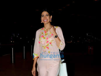 Aamir Khan, Karan Singh Grover and others snapped at the airport