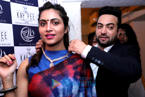 Celebs grace the launch of Sonalli Guptaa’s book