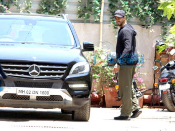 Shahid Kapoor and Sidharth Malhotra spotted at Reset gym in Bandra