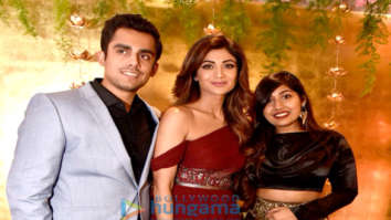Shilpa Shetty graces the Aroka store launch