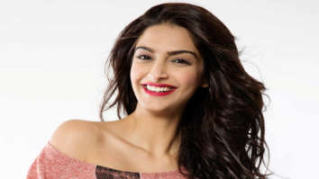 Sonam Kapoor flies to Dubai for the gala dinner of IWC Schaffhausen