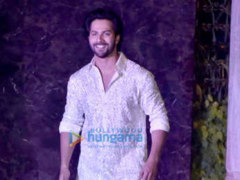 Celebs snapped arriving for Sonam Kapoor's mehendi at Signature Island in BKC