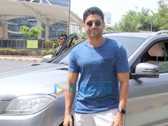 Farhan Akhtar snapped with his children at Yauatcha in BKC