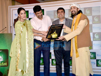 Hina Khan graces the launch of Shemaroo Entertainment's Islamic devotional app 'Ibaadat'