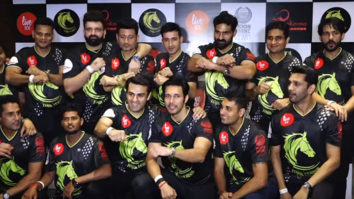 UNCUT: Meet Bros, Hiten Tejwani & others @Jersey launch of New cricket club ‘Dark Horses’