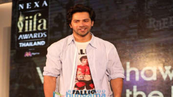 IIFA 2018: Varun Dhawan meets fans at EmQuartier Mall, Bangkok IIFA 2018: Varun Dhawan meets fans at EmQuartier Mall, Bangkok