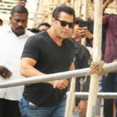 RACE 3 Salman Khan sings LIVE for his fans at the launch of the song 'Allah Duhai Hai'