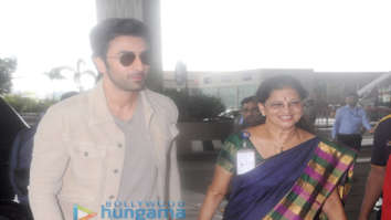 Ranbir Kapoor, Diana Penty and others snapped at the airport leaving to attend the IIFA awards in New York Ranbir Kapoor, Diana Penty and others snapped at the airport leaving to attend the IIFA awards in New York