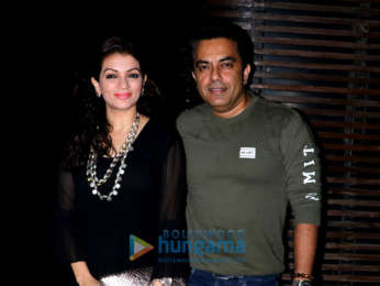 Shah Ruk Khan, Anushka Sharma and others snapped at Aanand L. Rai ’s birthday bash