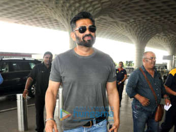 Shraddha Kapoor, Suniel Shetty, Urvashi Rautela and others snapped at the airport