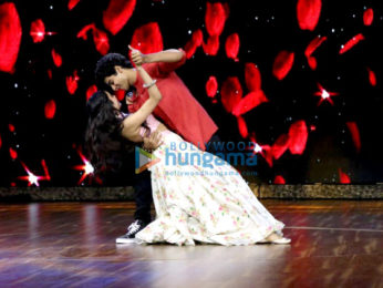 Ishaan Khatter and Janhvi Kapoor promote their film Dhadak on set of India's Best Dramebaaz