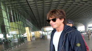 Shah Rukh Khan, Ranveer Singh, Arjun Kapoor and others snapped at the airport