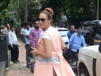Nushrat Bharucha, Daisy Shah, Sophie Choudry and others snapped at Manish Malhotra's store