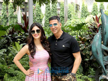 Akshay Kumar and Mouni Roy snapped in Kolkata
