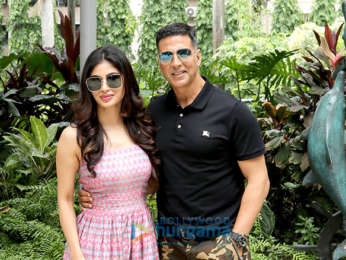 Akshay Kumar and Mouni Roy snapped in Kolkata