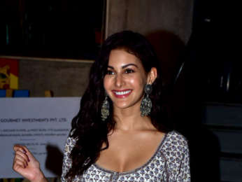 Amyra Dastur snapped at Bandra Project