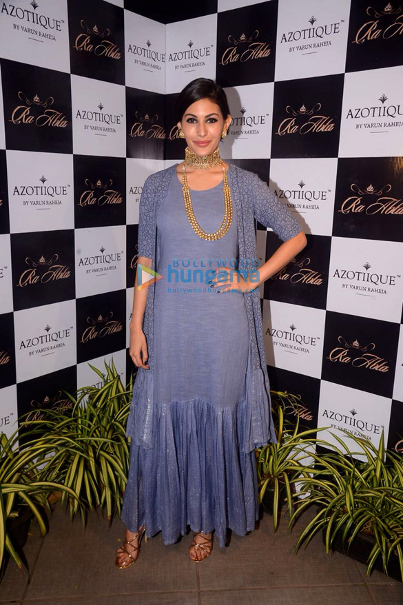 Celebs grace the launch of Rahul Luthra’s Ra Abta Jewels Palki at Azotiique Celebs grace the launch of Rahul Luthra’s Ra Abta Jewels Palki at Azotiique