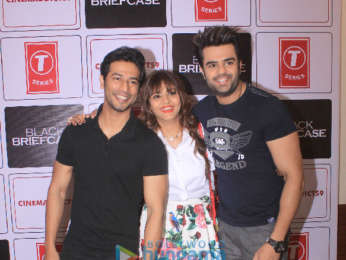 Celebs grace the preview of Maniesh Paul's short film 'Black Briefcase'