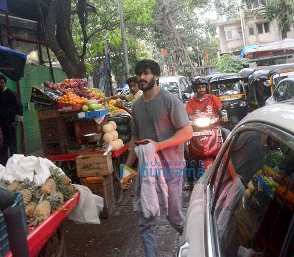 Harshvardhan Kapoor snapped at Kitchen Garden in Bandra Harshvardhan Kapoor snapped at Kitchen Garden in Bandra