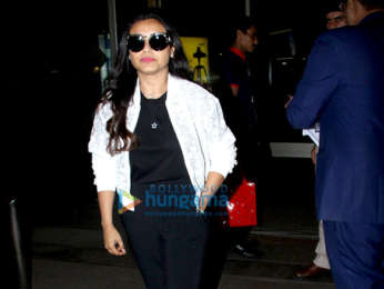 Karisma Kapoor, Bobby Deol, Rani Mukerji, Amyra Dastur and others snapped at the airport