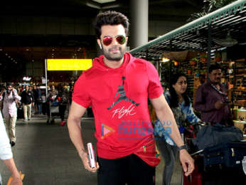 Karisma Kapoor, Bobby Deol, Rani Mukerji, Amyra Dastur and others snapped at the airport