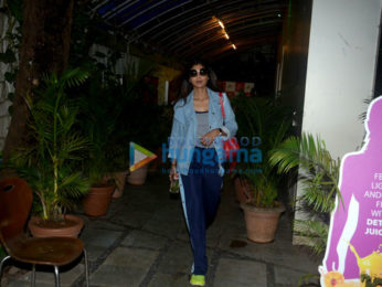 Shilpa Shetty snapped at a salon in Khar