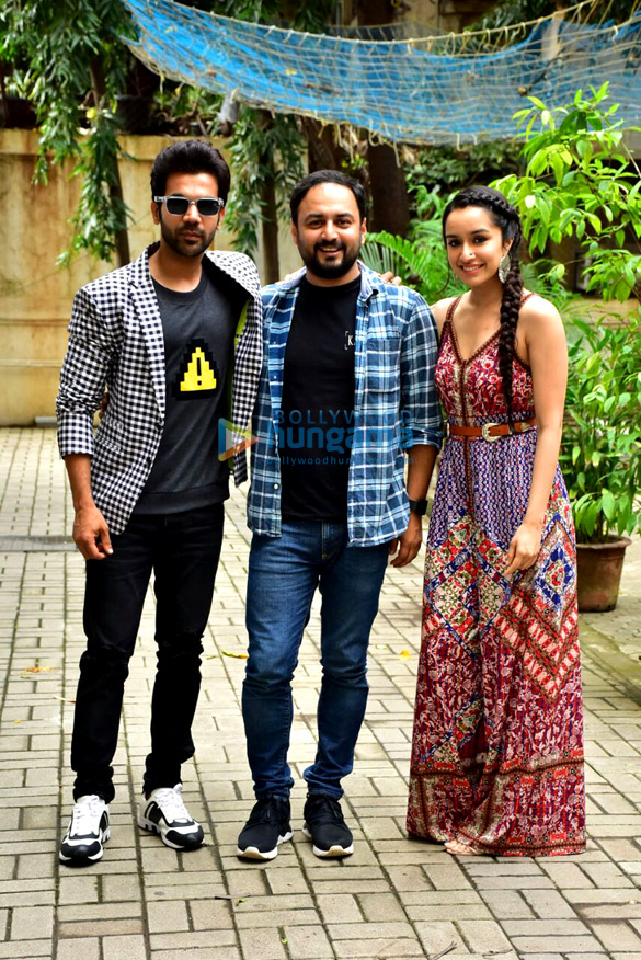 Shraddha Kapoor and Rajkummar Rao spotted at Maddock Films office Shraddha Kapoor and Rajkummar Rao spotted at Maddock Films office