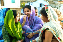 Movie Stills Of The Movie Sui Dhaaga - Made In India