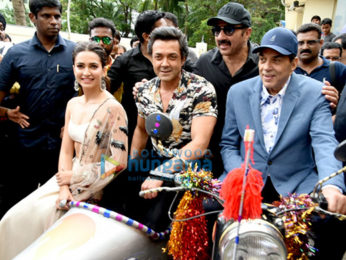 Trailer launch of 'Yamla Pagla Deewana Phir Se'