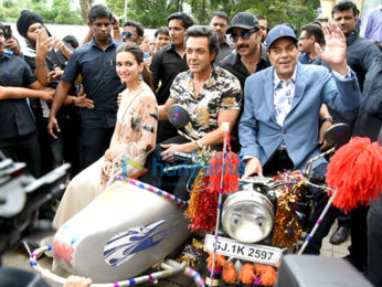 Trailer launch of 'Yamla Pagla Deewana Phir Se'