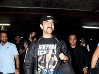 Vidya Balan, Nawazuddin Siddiqui and others snapped at the airport