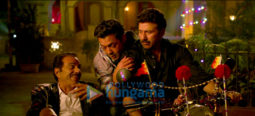 Movie Stills Of The Movie Yamla Pagla Deewana Phir Se