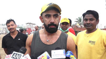 Amit Sadh at Juhu beach Clean-Up drive