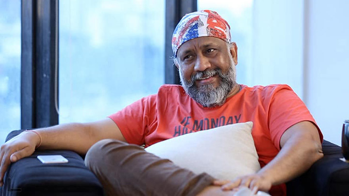 Anubhav Sinha REVEALS he envies Anurag Kashyap, Hansal Mehta, Anurag Basu, Sudhir Mishra