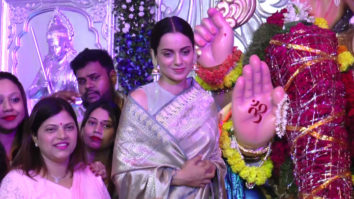 Kangana Ranaut visits Andheri Cha Raja for blessings