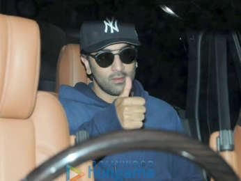 Ranbir Kapoor snapped at the airport